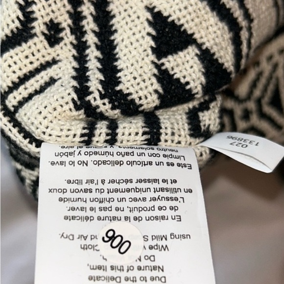 Thirty One Jewel Boho Aztec Rio Weave Reversable Tote Bag - Picture 9 of 9